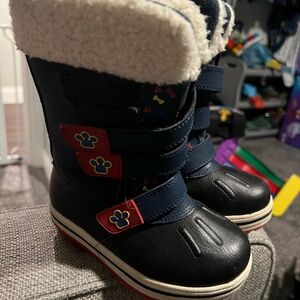 Paw Patrol Size 10 Toddler Black and Red Winter Boots